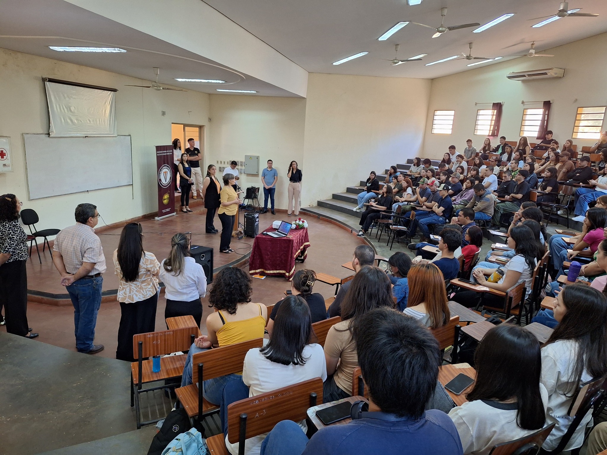 LA FCV UNA DA LA BIENVENIDA A SUS NUEVOS ESTUDIANTES CON UNA JORNADA DE INTEGRACIÓN