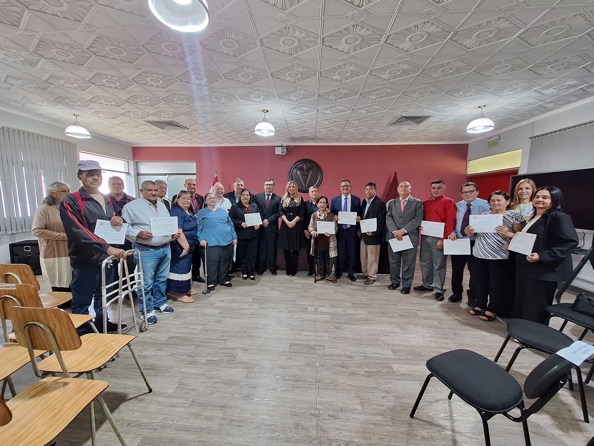 LA FCV UNA RINDIÓ HOMENAJE A DOCENTES Y FUNCIONARIOS ACOGIDOS A LA JUBILACIÓN