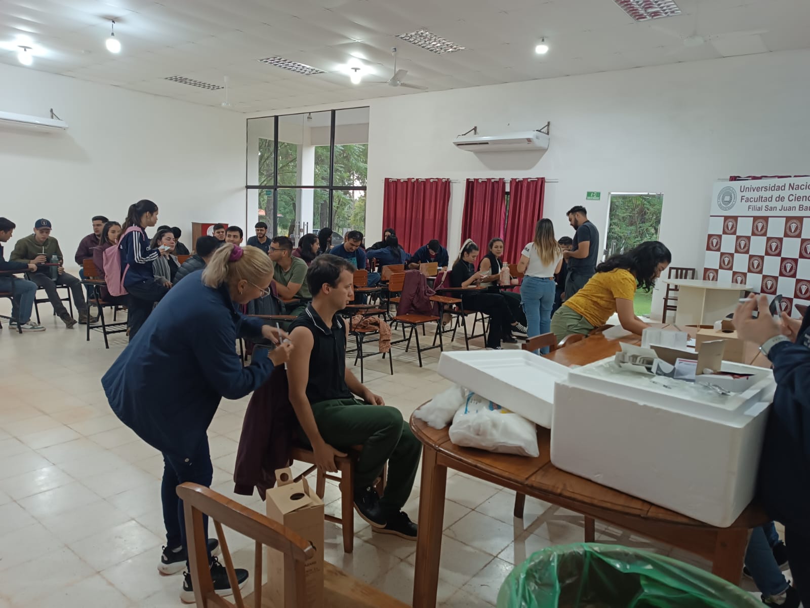 VACUNACIÓN CONTRA LA RABIA E INFLUENZA EN LA FCV UNA, FILIAL SAN JUAN BAUTISTA