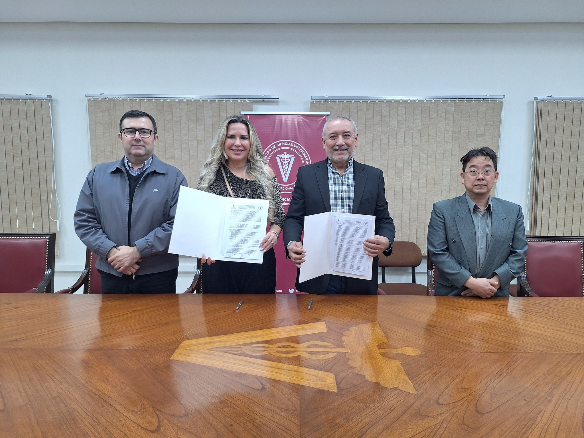 LA FCV UNA FIRMA CONVENIO MARCO INTERINSTITUCIONAL CON LA FACIV UNICAN