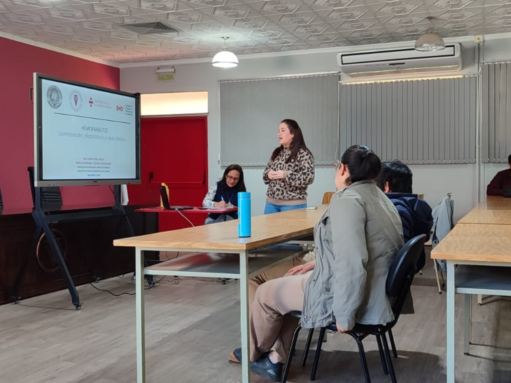 CLASE ESPEJO INTERNACIONAL UNE A LA FCV-UNA Y LA UNIVERSIDAD CATÓLICA DE SANTIAGO DE GUAYAQUIL