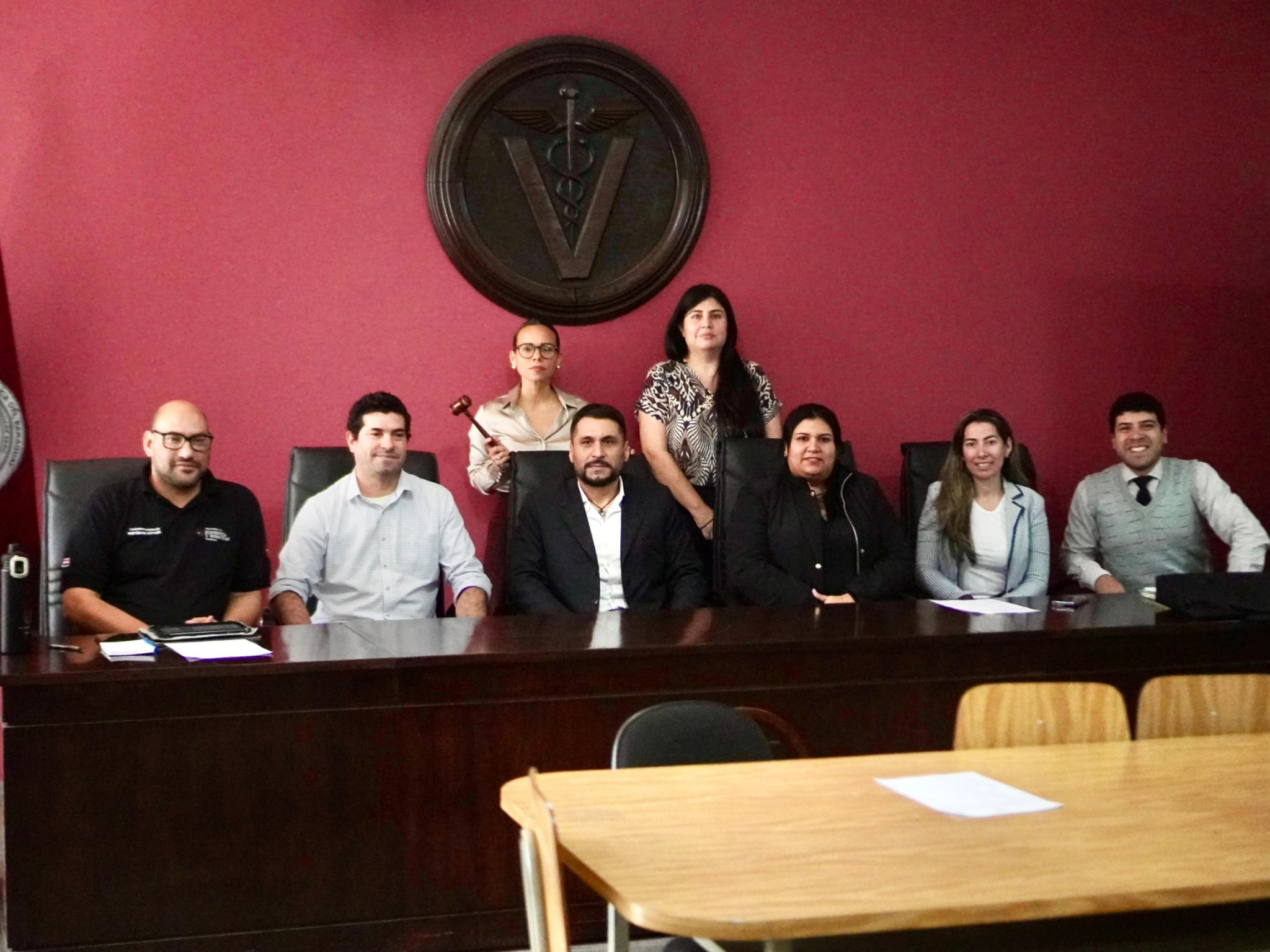LA FCV-UNA REALIZÓ SU PRIMERA SUBASTA PÚBLICA DE VEHÍCULOS DADOS DE BAJA