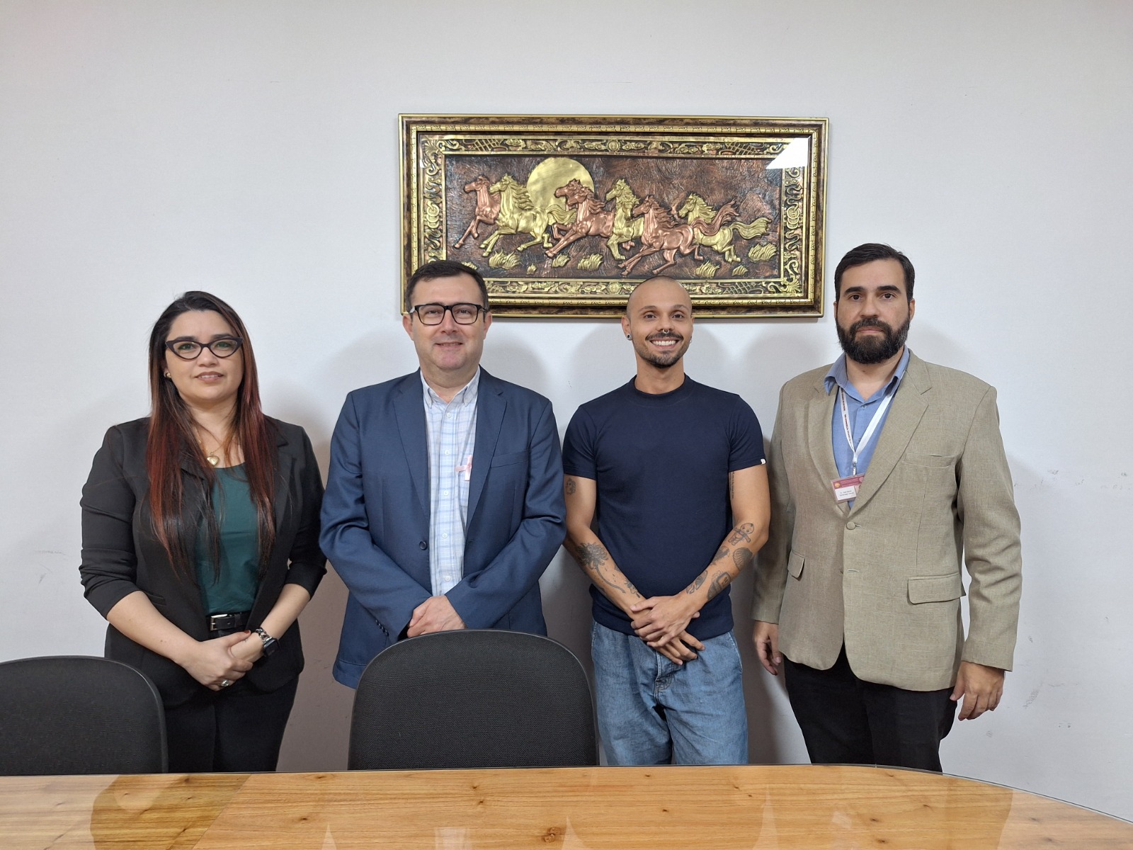 LA FCV-UNA RECIBIÓ LA VISITA DEL REPRESENTANTE DE RELACIONES INTERNACIONALES DE LA UNIVERSIDAD FEDERAL DE GRANDE DOURADOS
