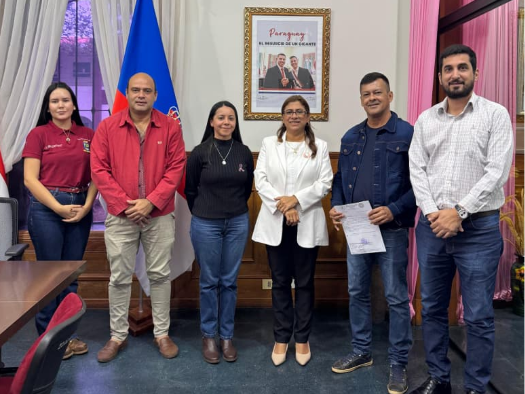 AUTORIDADES DE LA FCV-UNA CONCEPCIÓN PRESENTAN PROYECTO DE MEJORA EDILICIA A LA GOBERNACIÓN