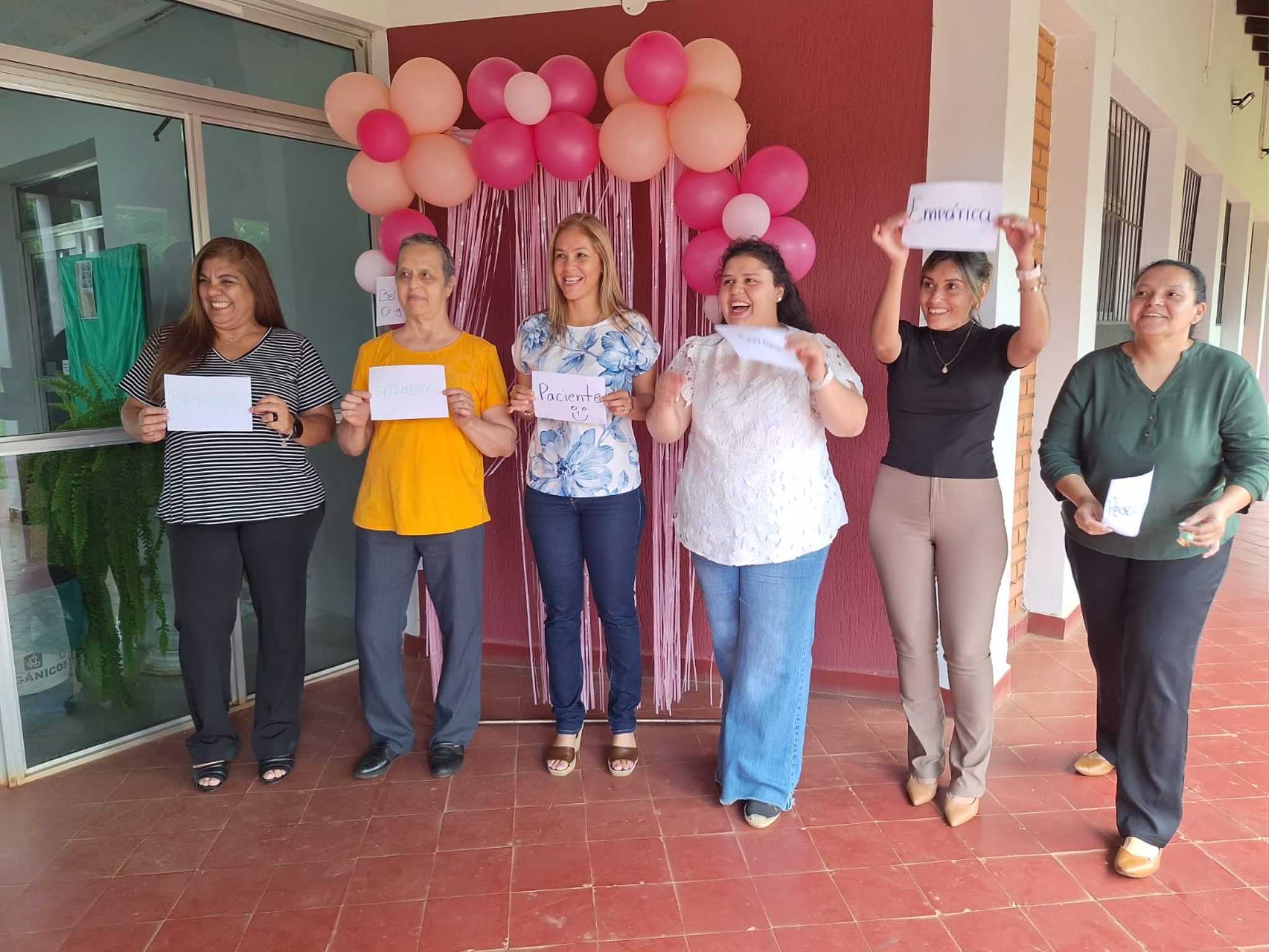 ESPACIO PARTICIPATIVO POR EL DÍA DE LA MUJER PARAGUAYA EN LA FCV UNA