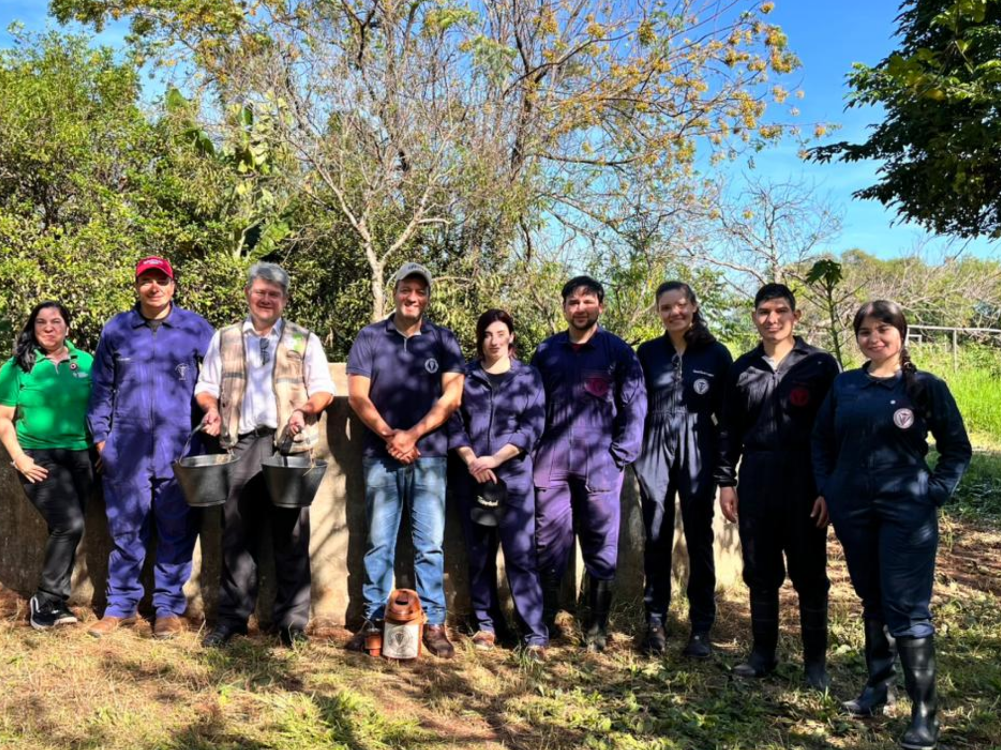 TÉCNICOS DE LA FCV UNA REALIZARON ASISTENCIA EN PRODUCCIÓN PISCÍCOLA EN ESCUELA AGRÍCOLA DE MISIONES