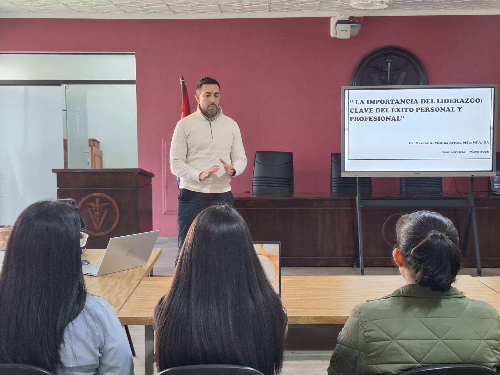 LA FCV UNA DESARROLLA TALLERES DE LIDERAZGO Y EMPLEABILIDAD PARA ESTUDIANTES DE VETERINARIA