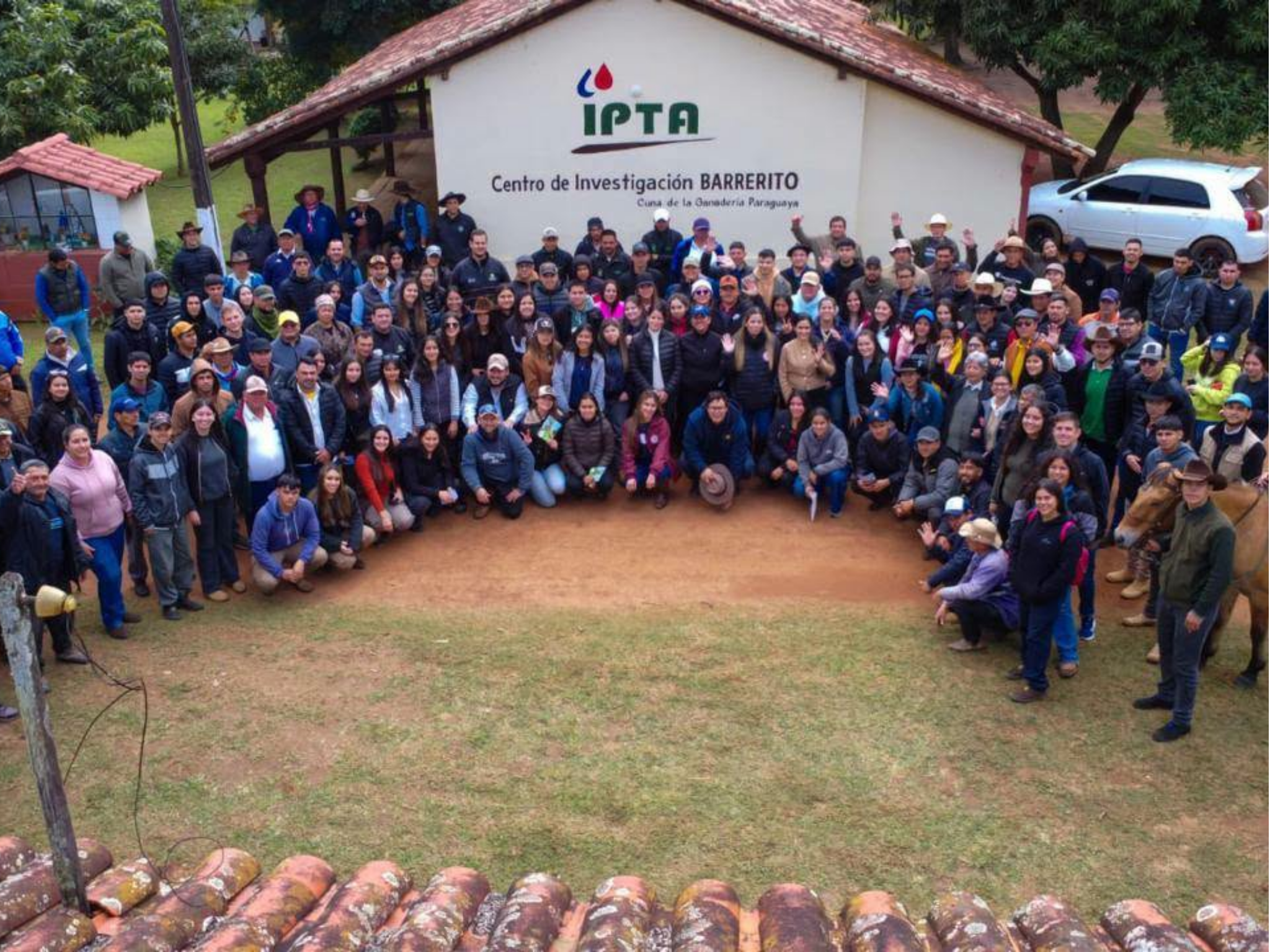 FCV UNA PARTICIPÓ DE JORNADA DE CAPACITACIÓN EN MANEJO SANITARIO INTEGRAL DE EQUINOS