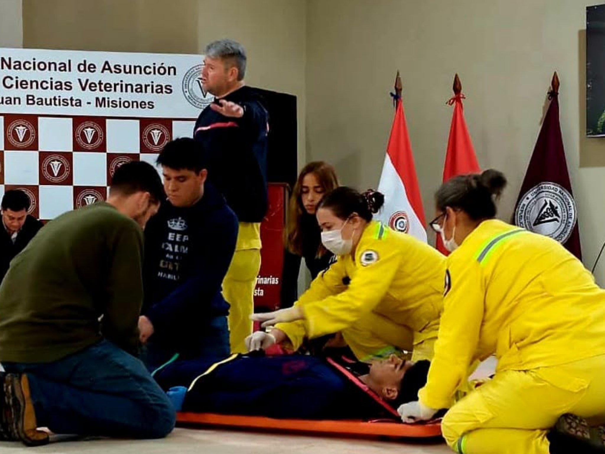 LA FCV UNA FILIAL MISIONES REALIZÓ CAPACITACIÓN SOBRE PREVENCIÓN DE RIESGOS LABORALES EN LA PRÁCTICA VETERINARIA A CAMPO