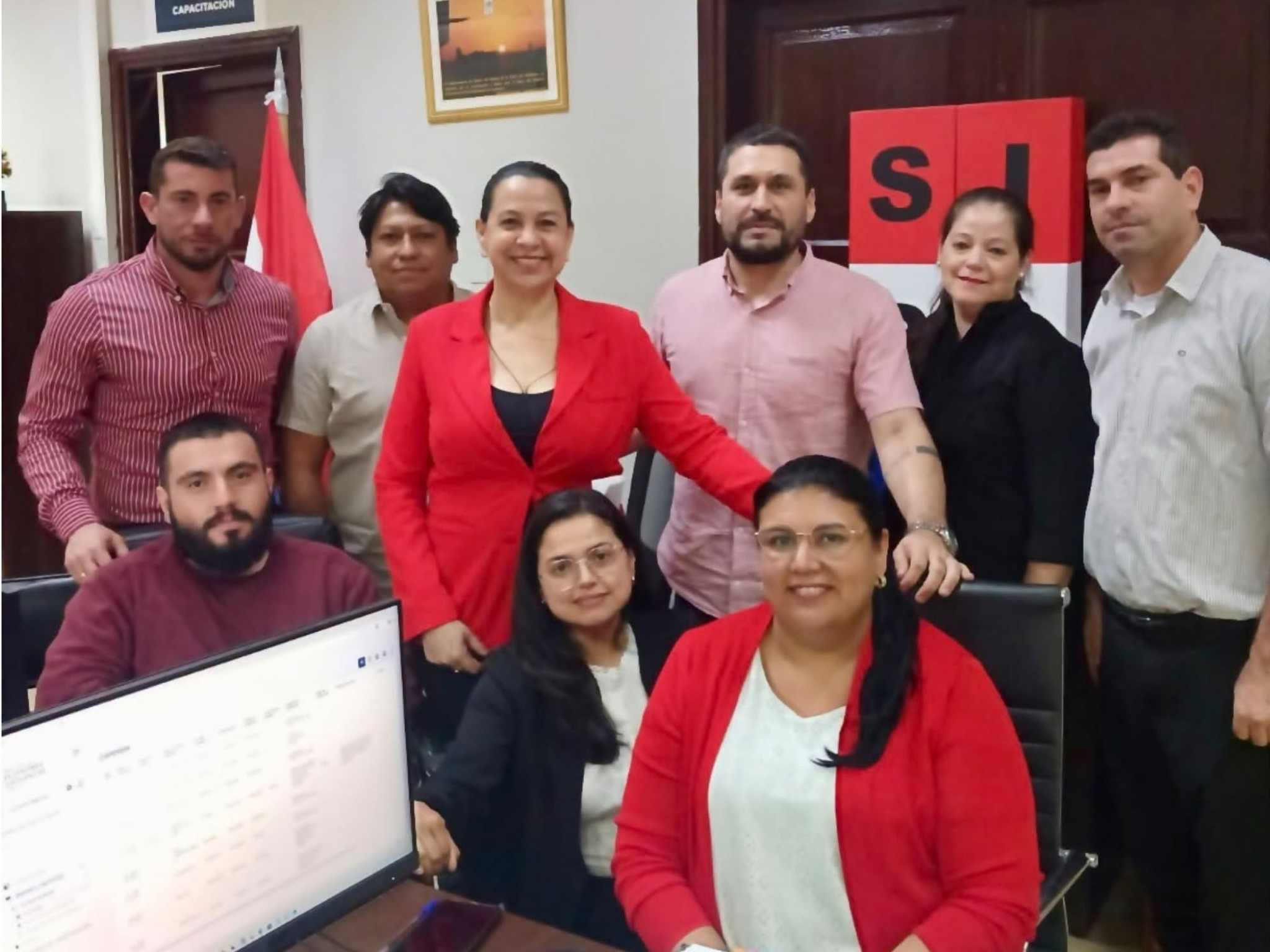 EQUIPO TÉCNICO DE LA FCV-UNA FORTALECE CONOCIMIENTOS EN GESTIÓN DE BIENES Y SERVICIOS CON CAPACITACIÓN DEL MEF