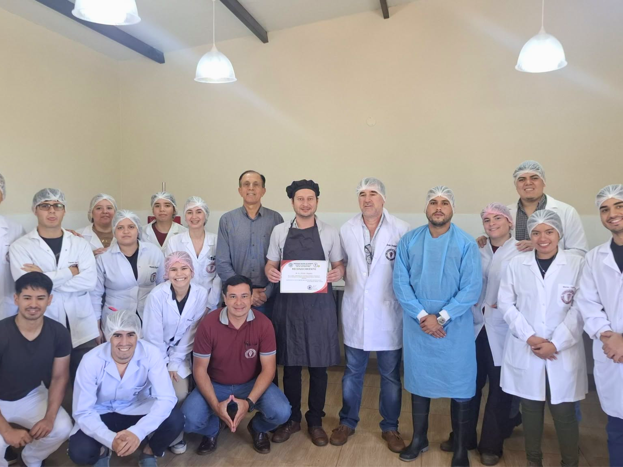 LA FCV-UNA REALIZÓ UNA JORNADA PRÁCTICA SOBRE ELABORACIÓN DE EMBUTIDOS EN SAN JUAN BAUTISTA, MISIONES
